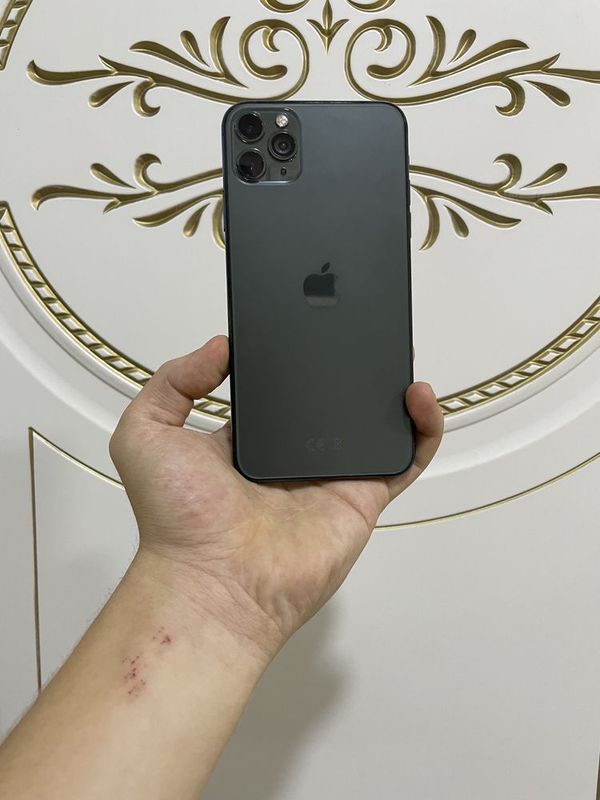 Iphone 11 pro max 64gb ideal Iphone 11 pro max 64gb ideal