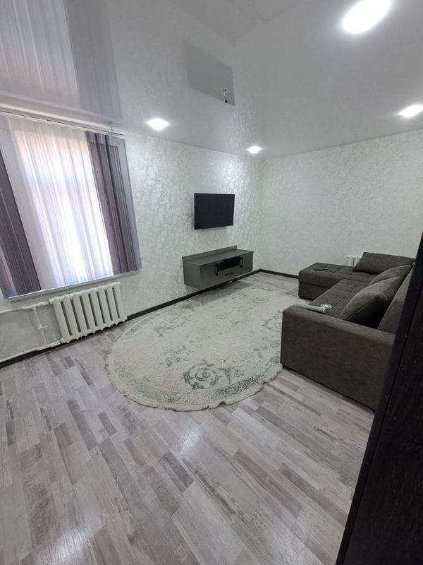 Продажа Квартиры Чиланзар 25 балкон 2/6 Продажа Квартиры Чиланзар 25 балкон 2/6
