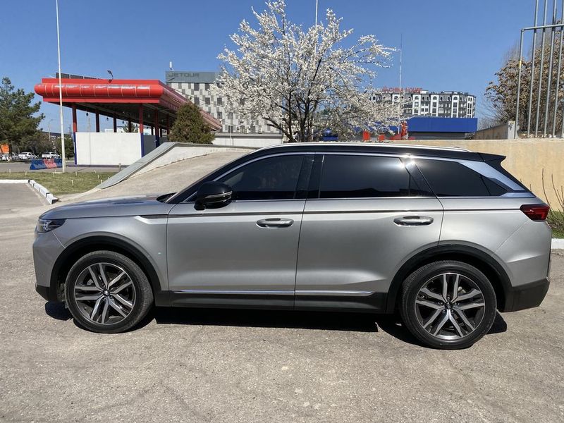 Автомобил БЕСТУНЕ Т99 Автомобил БЕСТУНЕ Т99