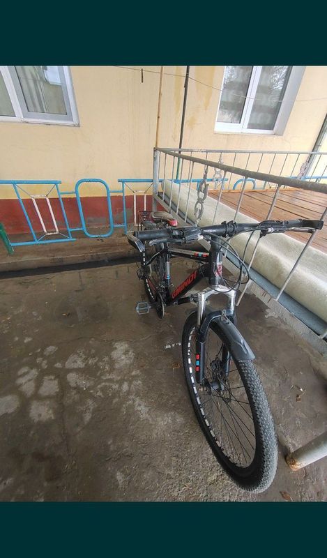 Velosipet sotiladi Velosipet sotiladi