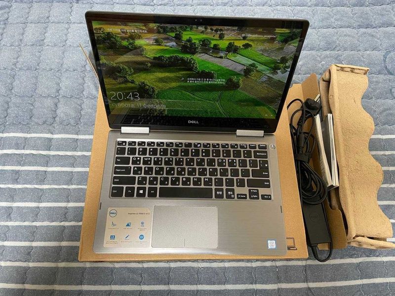 DELL laptop Inspiron 13 2-in-1