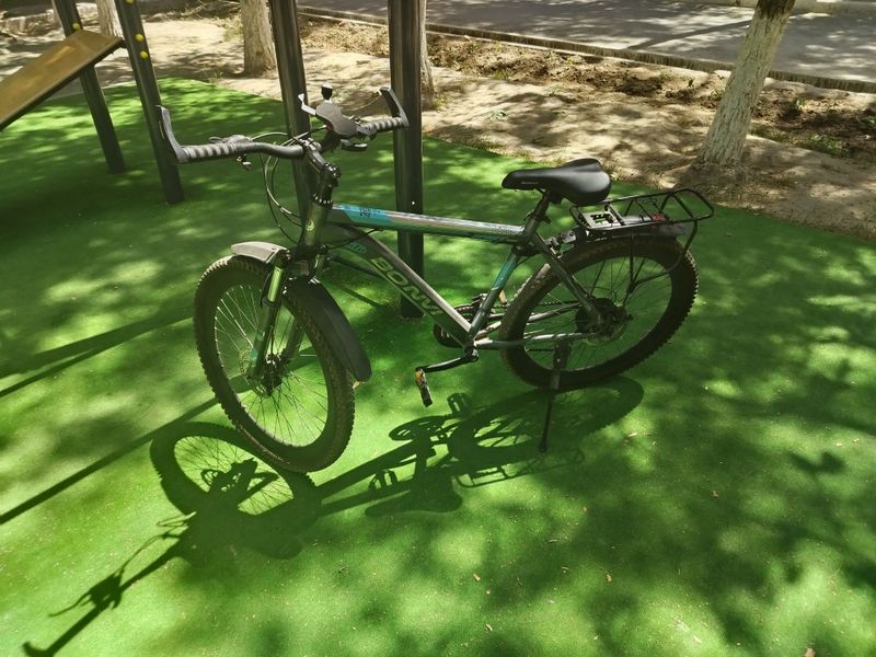 Velosiped sotiladi narxi 980.000 Velosiped sotiladi narxi 980.000