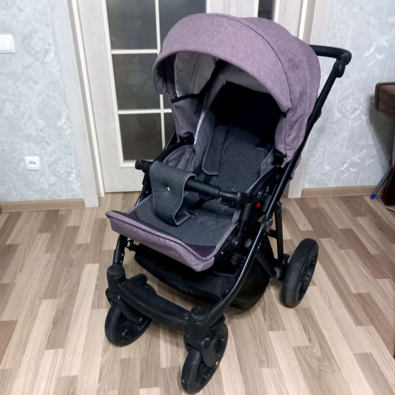 Продам фирменную коляску Camarello Продам фирменную коляску Camarello
