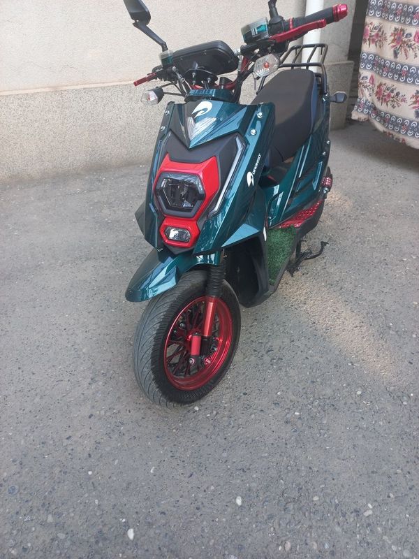 Redline skuter yili 2024