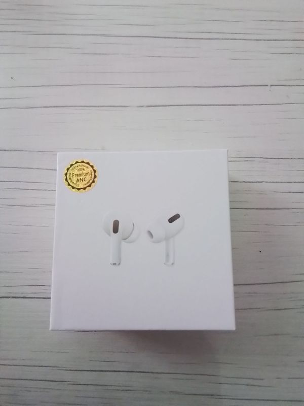 AirPods Pro (копия) — новые, полный комплект