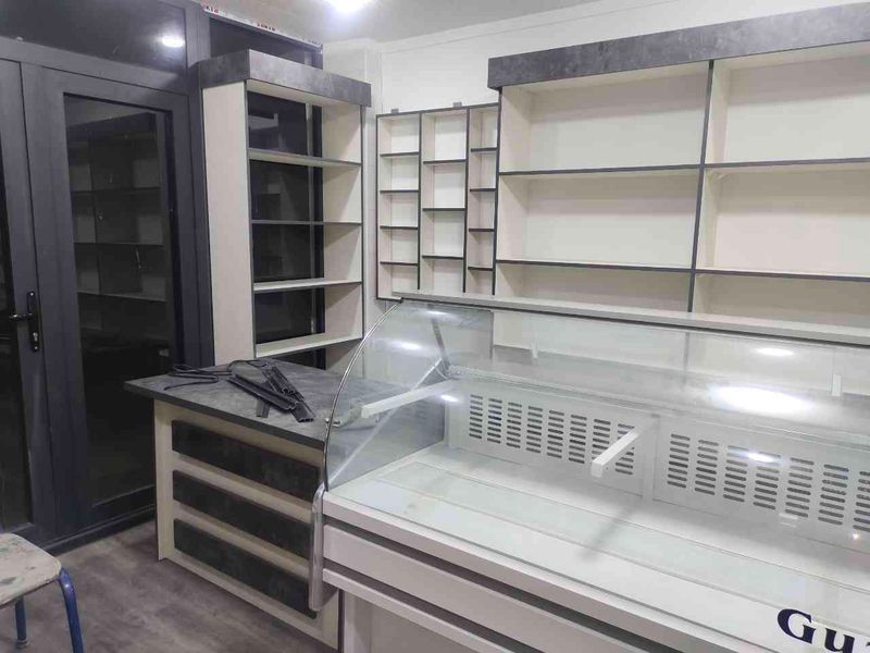 vitrina berilmaydi xolati zur kassaga stol bor vitrina berilmaydi xolati zur kassaga stol bor
