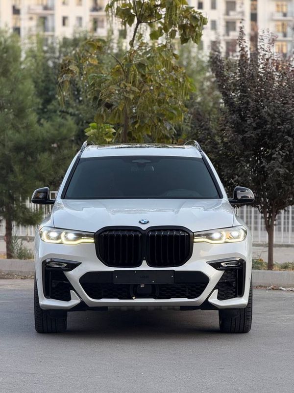 BMW X7 xDrive 50i