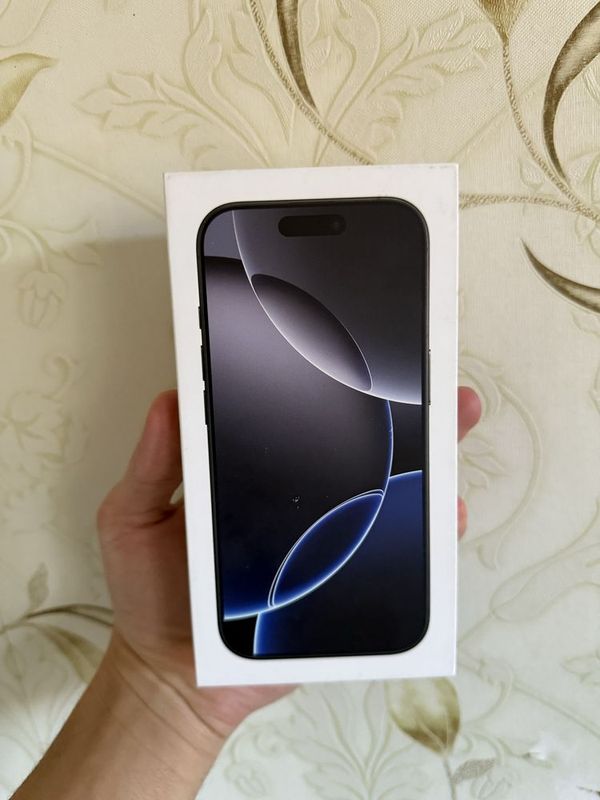 Iphone 16 Pro Black Sim karta