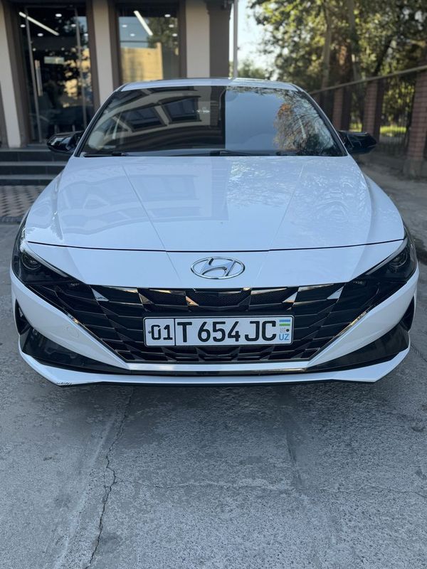 Hyundai Elantra Hyundai Elantra