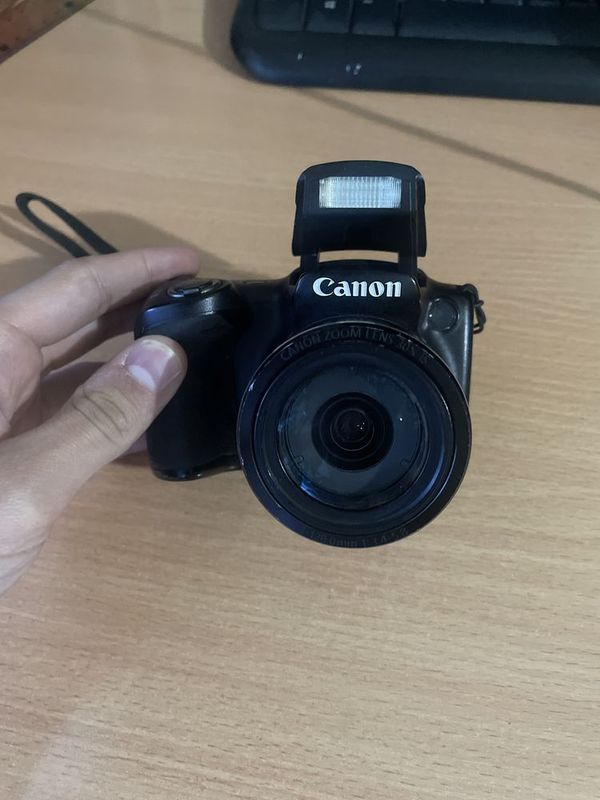 Camera canon PowerShot SX400 IS