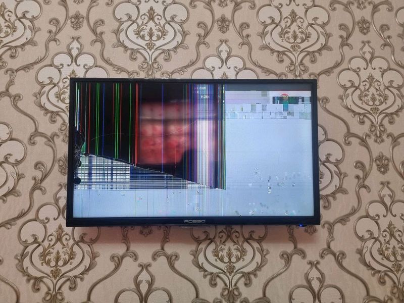 Televizor Rosso Televizor Rosso