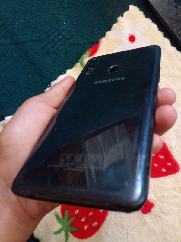 Samsung a20 S 32ГВ Samsung a20 S 32ГВ