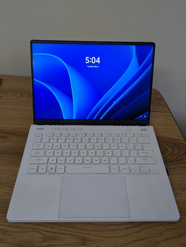 Игровой ноутбук ASUS ROG Zephyrus G14 (2022) Игровой ноутбук ASUS ROG Zephyrus G14 (2022)