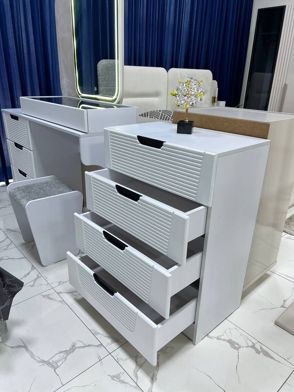 Yotoqxona mebeli spalni komplek Yotoqxona mebeli spalni komplek