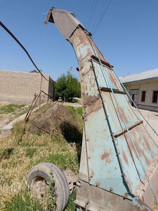 Kir poltera sotiladi Kir poltera sotiladi