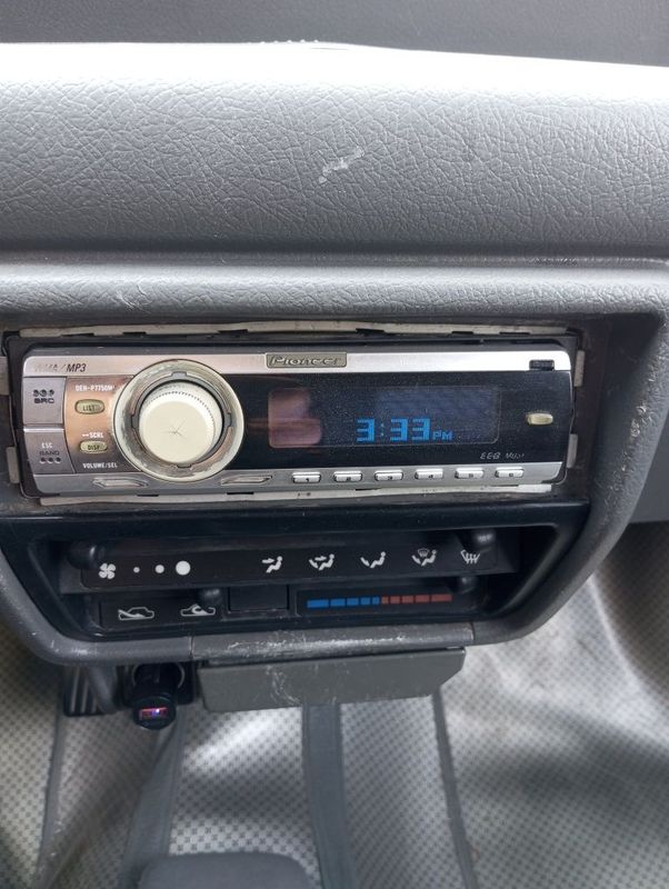 Pioneer orginal maytafon sotiladi Pioneer orginal maytafon sotiladi
