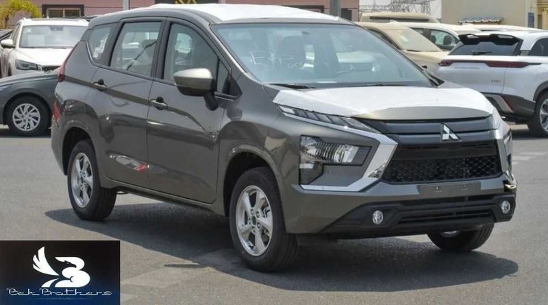 Mitsubishi Xpander Medium Line 1,5 л | 7- местный модель 2024