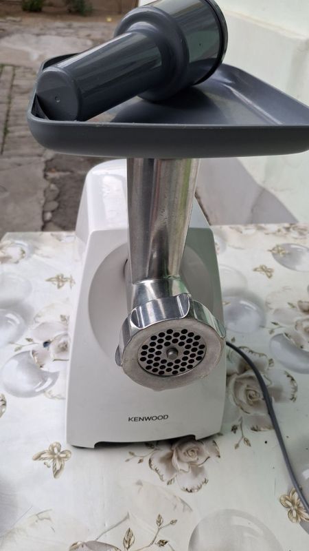 Kenwood Мясорубка Kenwood Мясорубка