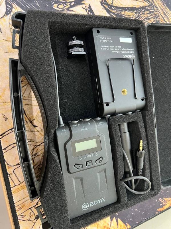 Boya WH-M 8 pro kit Mikrofoni bilan Boya WH-M 8 pro kit Mikrofoni bilan