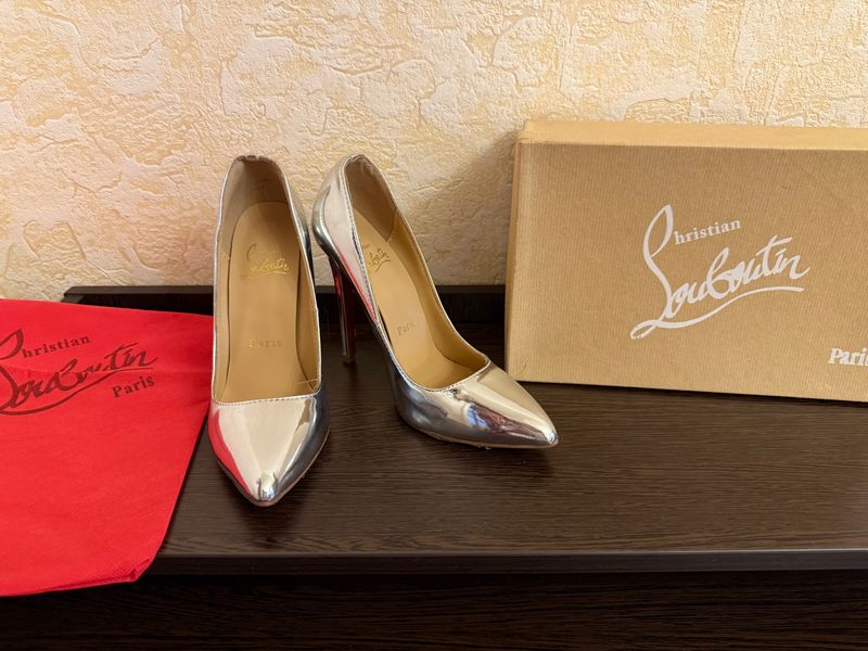 Tufli Christian Louboutin Tufli Christian Louboutin