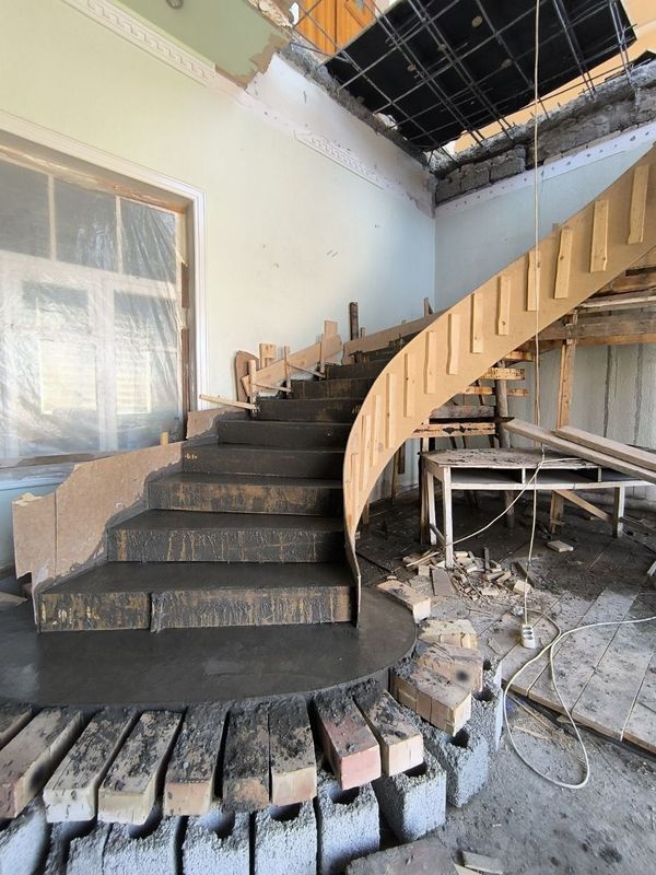 Qarshi markazi zina beton Qarshi markazi zina beton