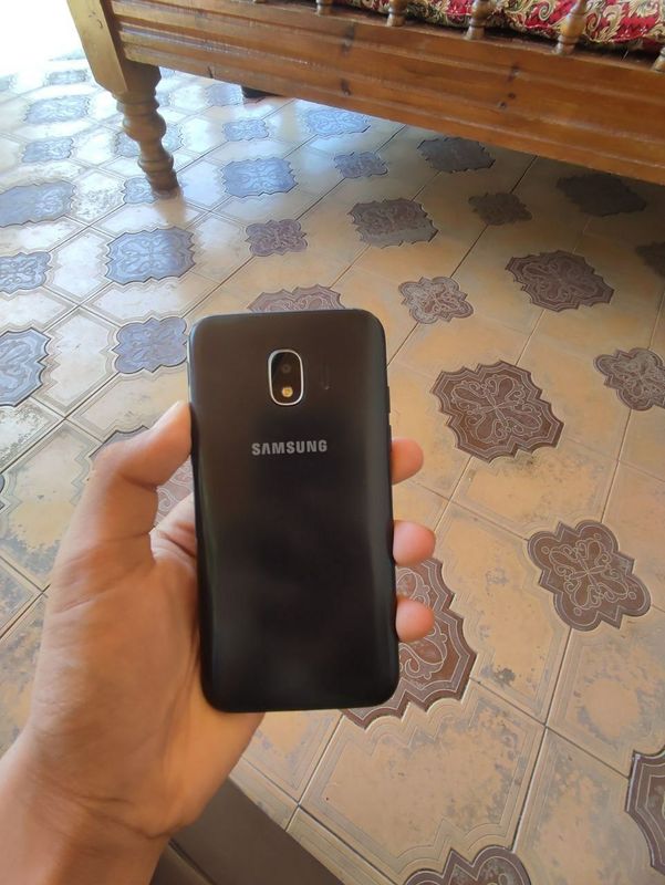 Samsung Galaxy J2 Core