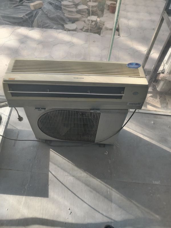 Samsung kondisioner 9tali sotiladi