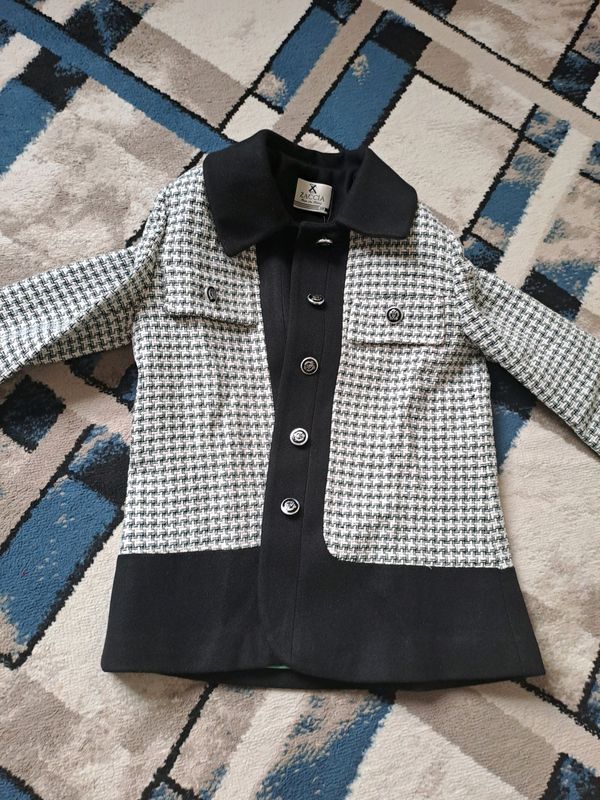 turk kiyimi turk razmer 38 . firma zakia kurtka turk kiyimi turk razmer 38 . firma zakia kurtka