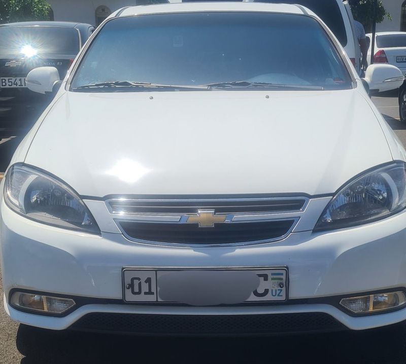 Аренда ласети 2013 автомат Аренда ласети 2013 автомат