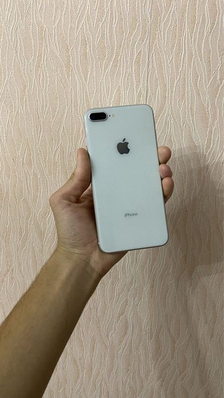 Iphone 8+ срочно сотлад айб йо Iphone 8+ срочно сотлад айб йо