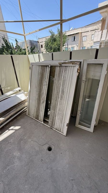 Ромларни бериб юборамиз Ромларни бериб юборамиз