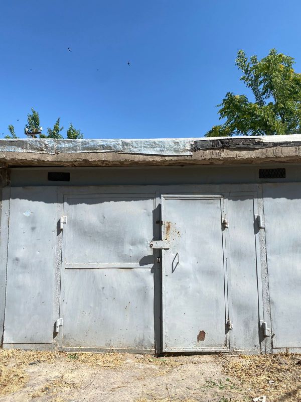 Продаётся гараж в тройцке Продаётся гараж в тройцке
