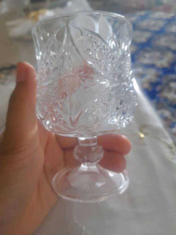 bakal sotoladi naborda 12ta narxi jami:30min som bakal sotoladi naborda 12ta narxi jami:30min som