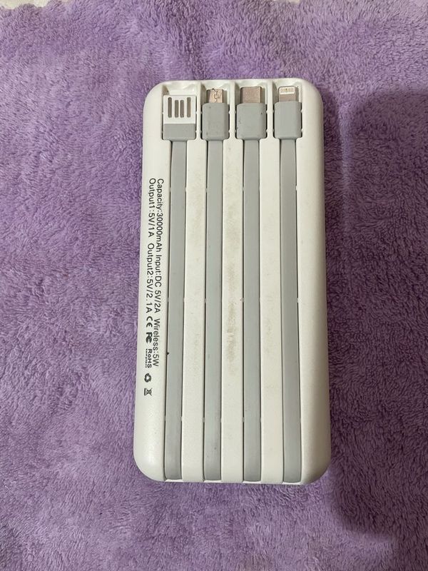 Power bank 30.000ma/h.