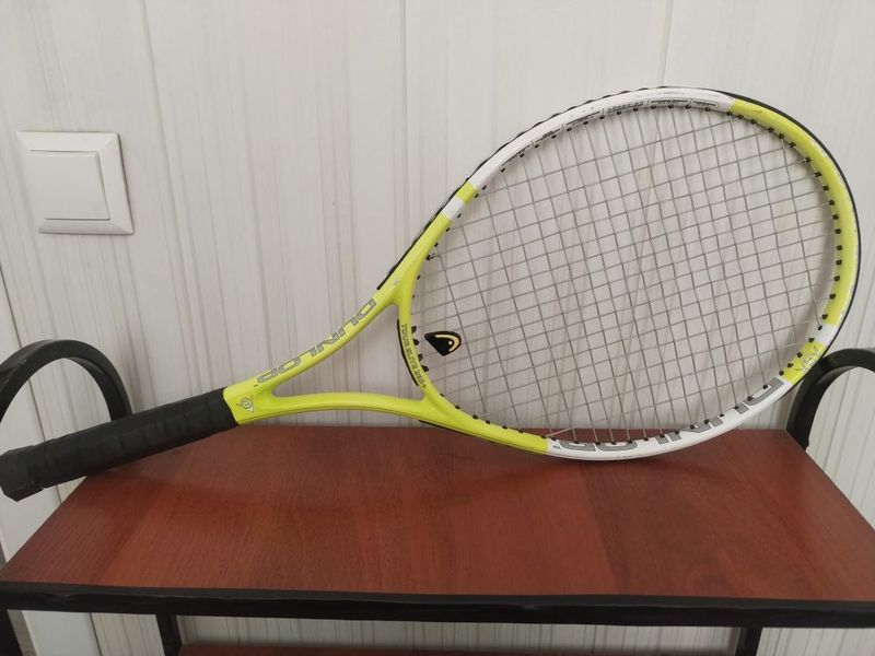 Тениссная ракетка DUNLOP