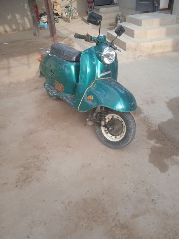 Mototsikl tulitsa sotiladi soz xolatda elektronik qilingan Mototsikl tulitsa sotiladi soz xolatda elektronik qilingan