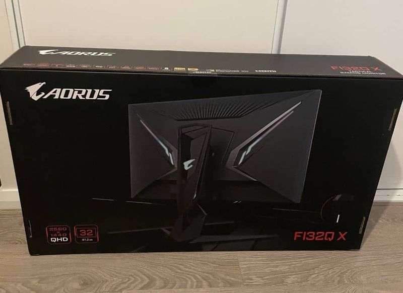 Gigabyte AORUS Fi32Q X