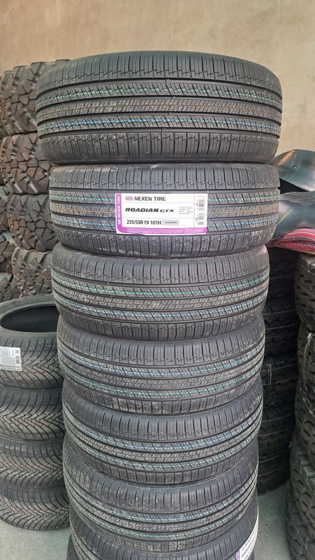 Автошина 235/55R19 NEXEN Автошина 235/55R19 NEXEN