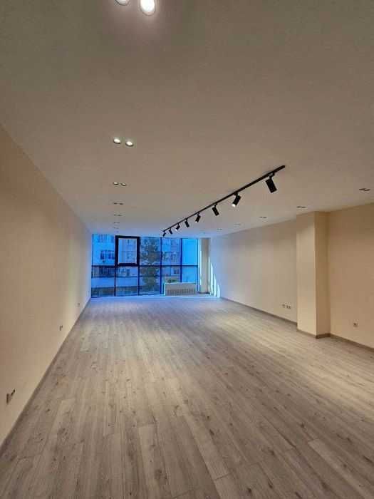 Сдаётся коммерческое помещение 142 м² в центре, Жемчуг, Мирабад Сдаётся коммерческое помещение 142 м² в центре, Жемчуг, Мирабад