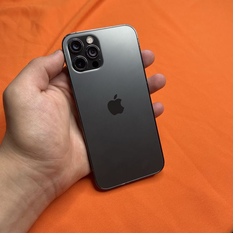 iPhone 12 Pro Graphite 128gb 74%radnoy iPhone 12 Pro Graphite 128gb 74%radnoy
