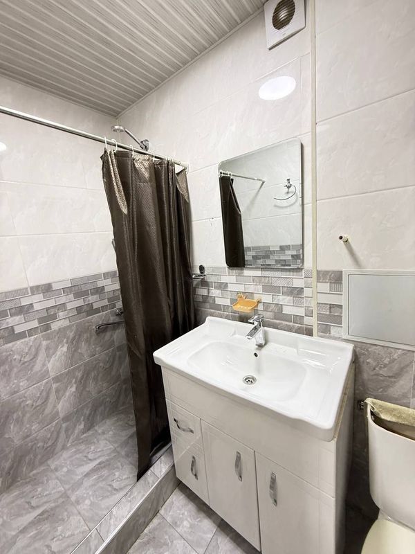 Продаю свою 1/8/10 гостиница Grand Mir Hotel элитный центр. Все как на Продаю свою 1/8/10 гостиница Grand Mir Hotel элитный центр. Все как на