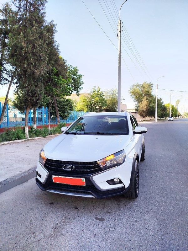LADA Vesta Cross 2020 LADA Vesta Cross 2020