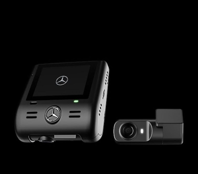 Mercedes benz video registrator Mercedes benz video registrator