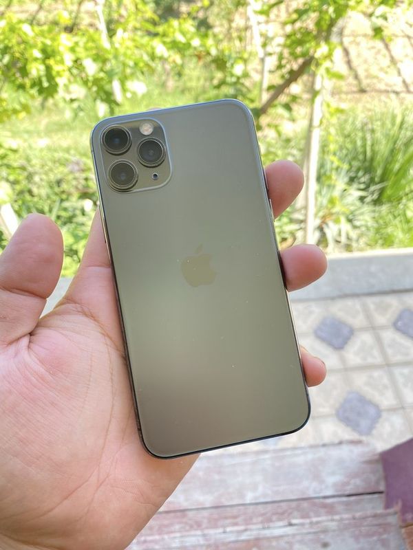 Iphone 11 pro 100 $ bilan bolib tolasha chiqazib baramiz Iphone 11 pro 100 $ bilan bolib tolasha chiqazib baramiz