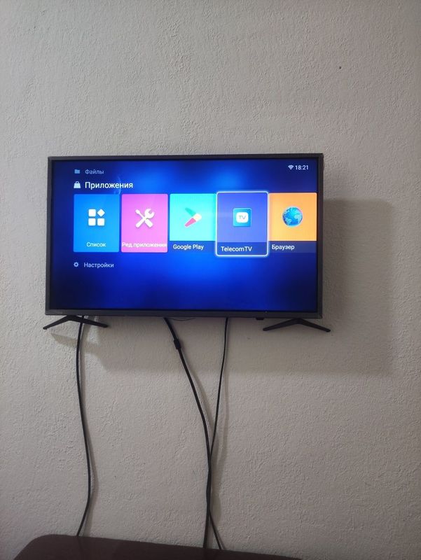 Televizor android 32 dioganal Yasin firma