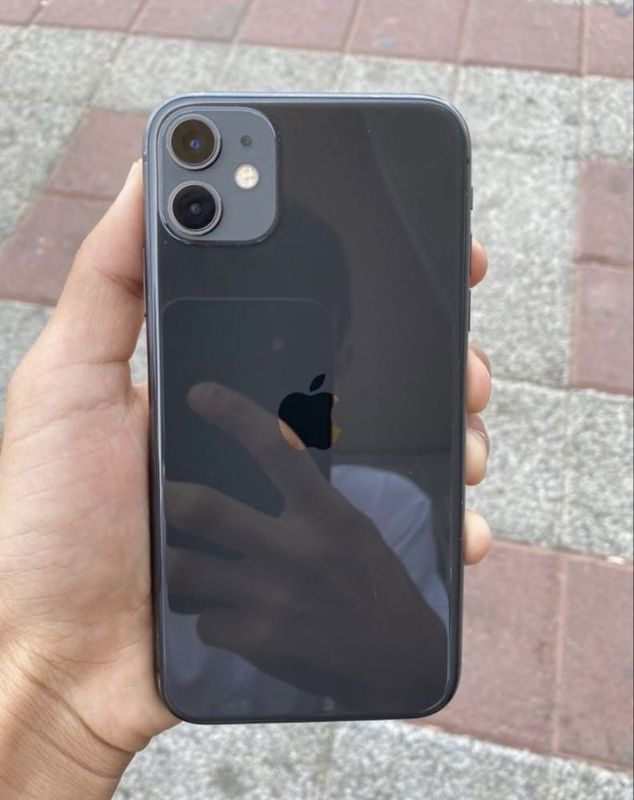 Iphone 11 soatiladi black oladiganlar bolsa kelishamiz Iphone 11 soatiladi black oladiganlar bolsa kelishamiz