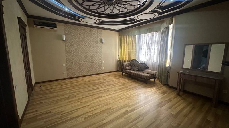 Продается Дом в Никитина 5,6 соток, 6 комнат Продается Дом в Никитина 5,6 соток, 6 комнат