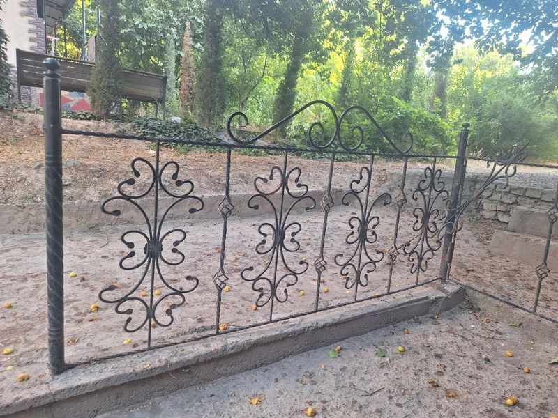 Panjara devor balandligi 90sm uzunligi 70 metr 2 metrdan yasalgan Panjara devor balandligi 90sm uzunligi 70 metr 2 metrdan yasalgan