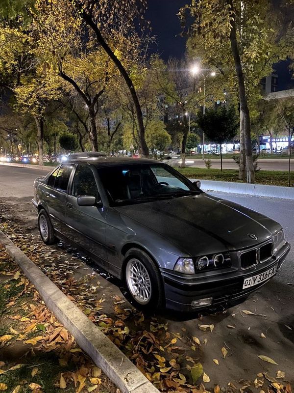 Продам bmw e36, m43b18 Продам bmw e36, m43b18