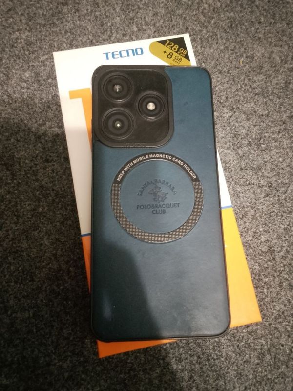 Tecno spark 10C 128 gb srochno sotiladi Tecno spark 10C 128 gb srochno sotiladi